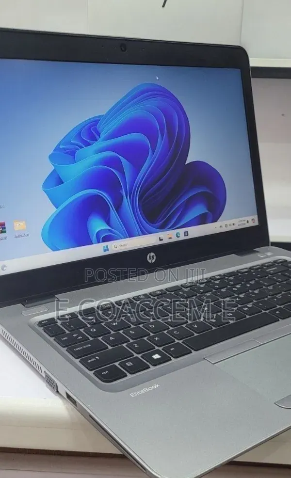 New Laptop HP 8GB Intel Core i5 HDD 1T