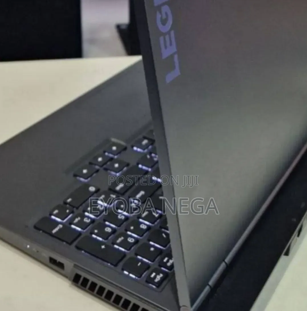 New Laptop Lenovo Legion 5 16GB Intel Core i7 SSD 512GB