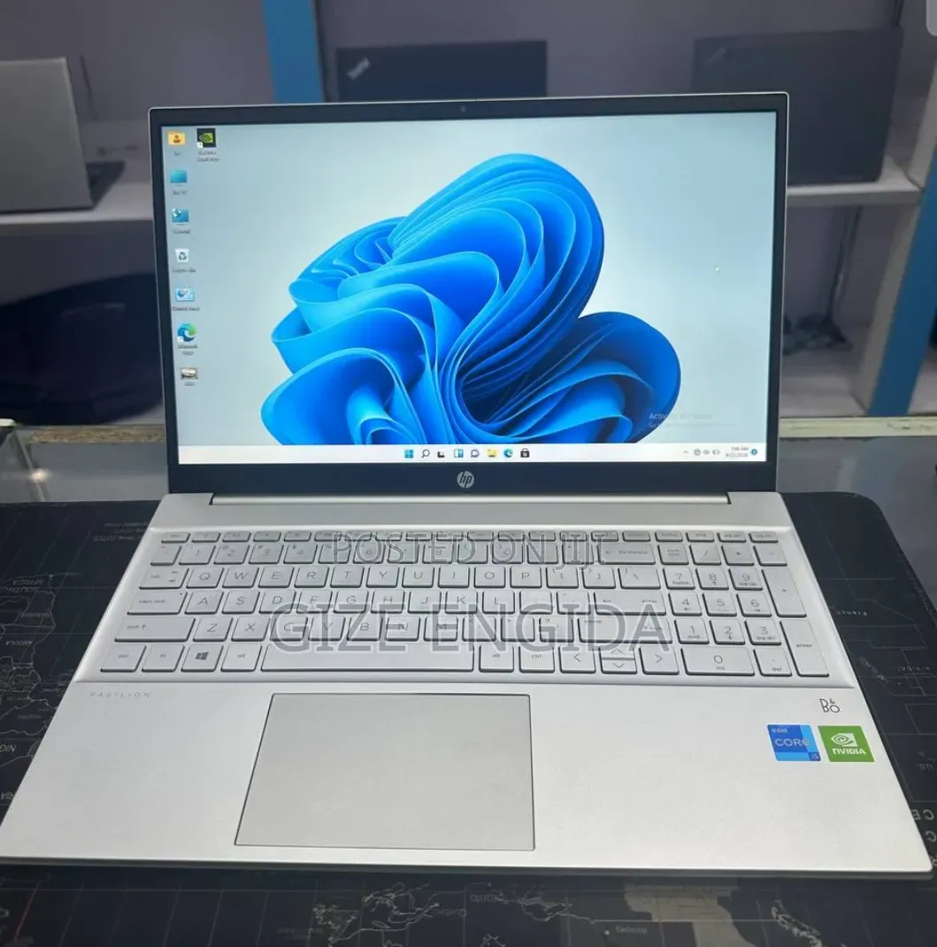 New Laptop HP Pavilion 15 16GB Intel Core i5 SSD 512GB