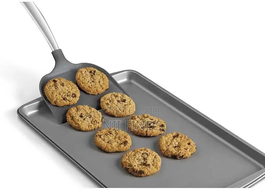 Extra Wide Cookie Spatula