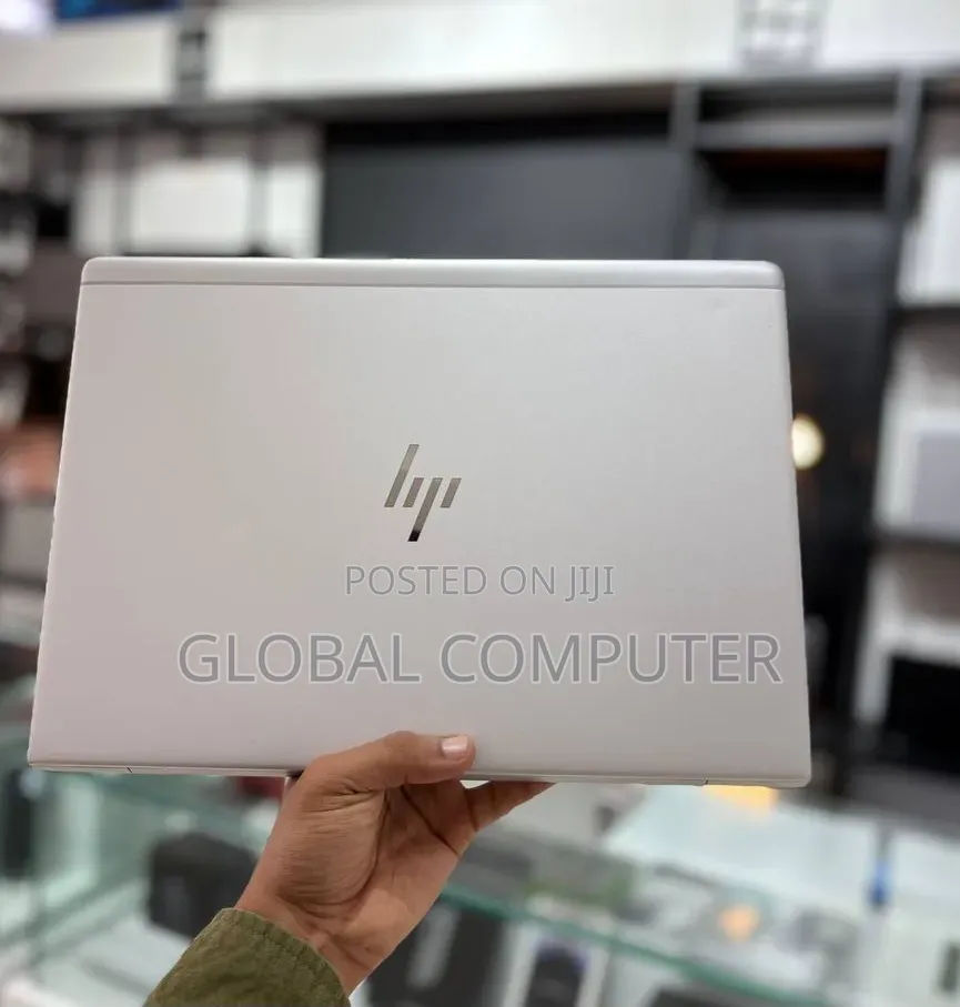 New Laptop HP EliteBook 830 G5 8GB Intel Core i7 SSD 512GB