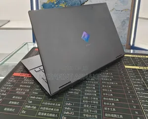 New Laptop Lenovo Chromebook S330 16GB Intel Core i5 HDD 512GB