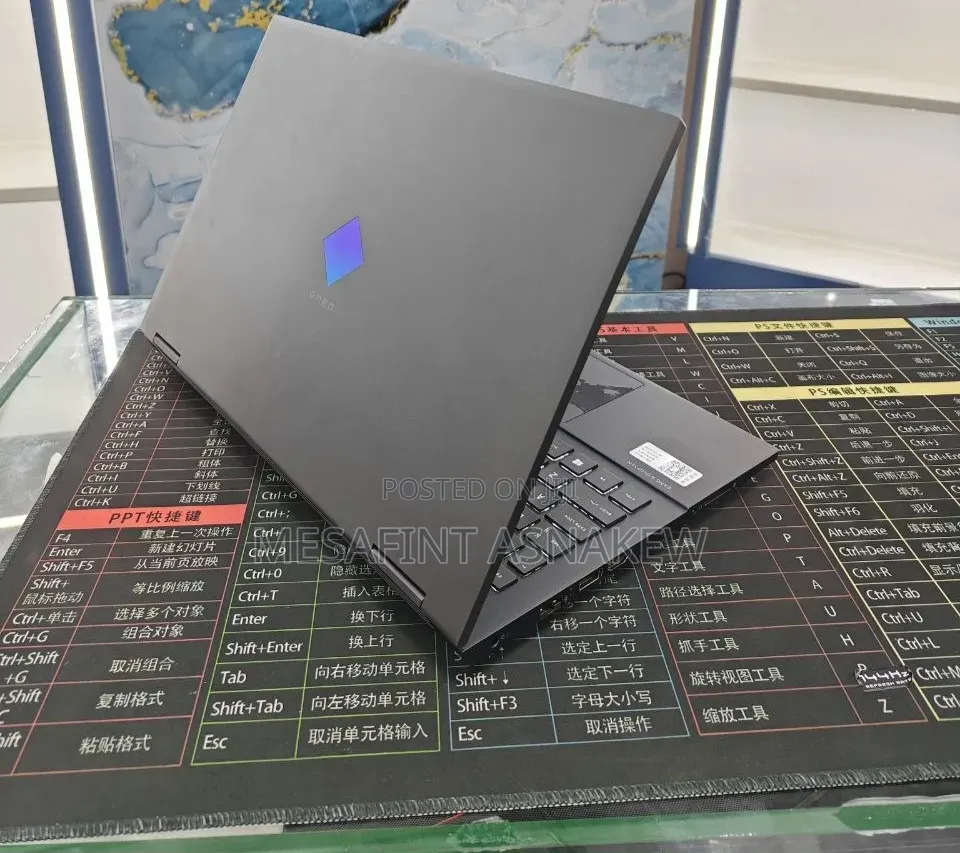 New Laptop Lenovo Chromebook S330 16GB Intel Core i5 HDD 512GB