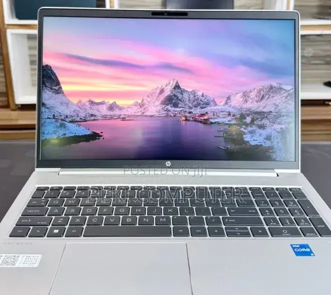 New Laptop HP ProBook 450 G9 16GB Intel Core i5 SSD 512GB