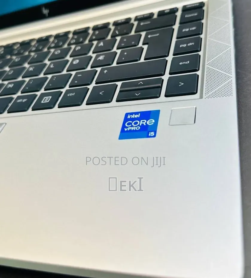 New Laptop HP EliteBook 840 G8 8GB Intel Core i5 SSD 512GB