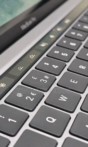 New Laptop Apple MacBook Pro 2021 M1 8GB Apple M1 Pro SSD 512GB