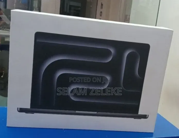 New Laptop Apple MacBook Pro 2025 M5 32GB Apple M5 SSD 2T
