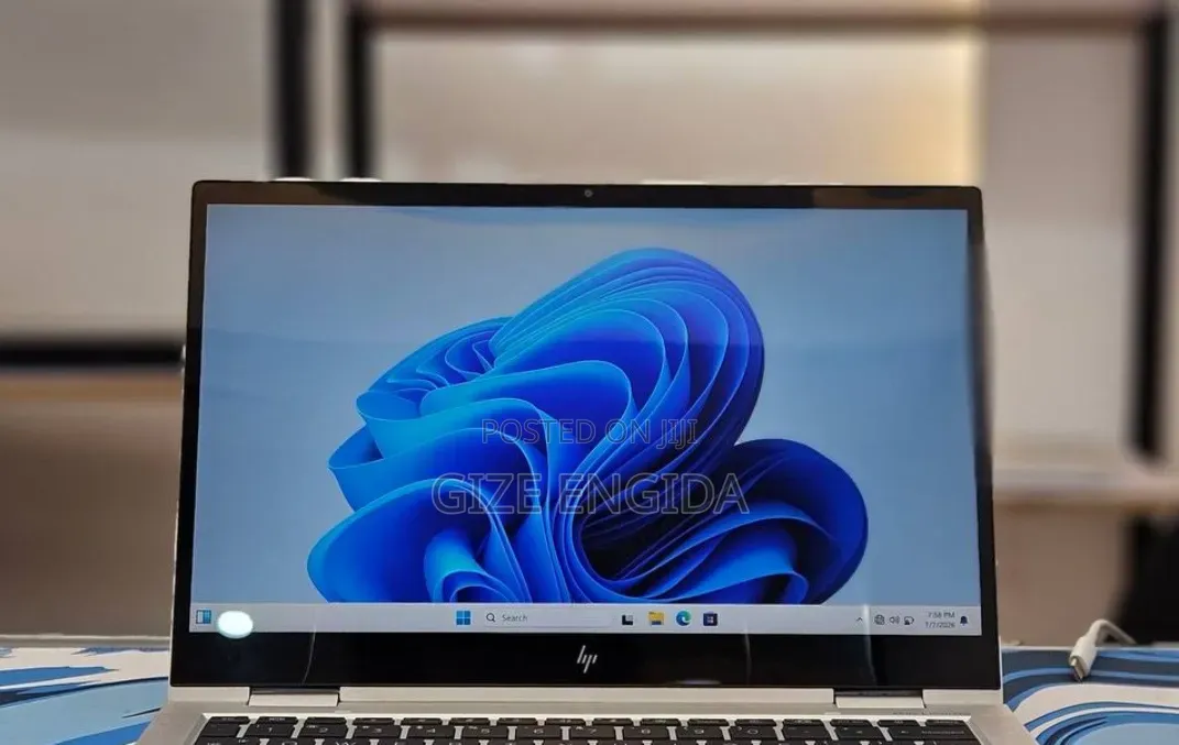 New Laptop HP EliteBook 1040 G8 16GB Intel Core i7 SSD 512GB