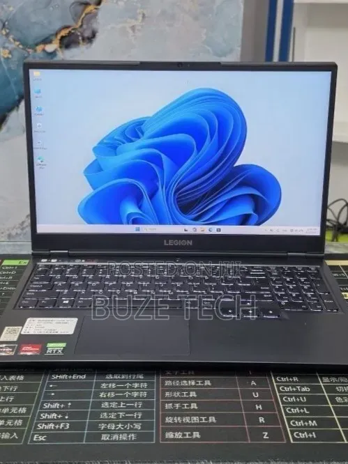 New Laptop Lenovo Legion 5 16GB AMD Ryzen 7 SSD 512GB