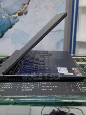 New Laptop Lenovo Legion 5 16GB AMD Ryzen 7 SSD 512GB