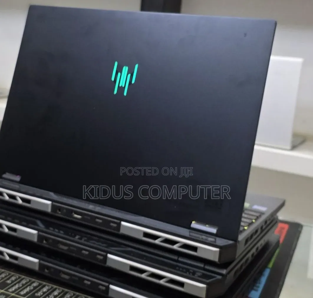 New Laptop Acer Predator Helios Neo 16 16GB Intel Core i9 SSD 1T