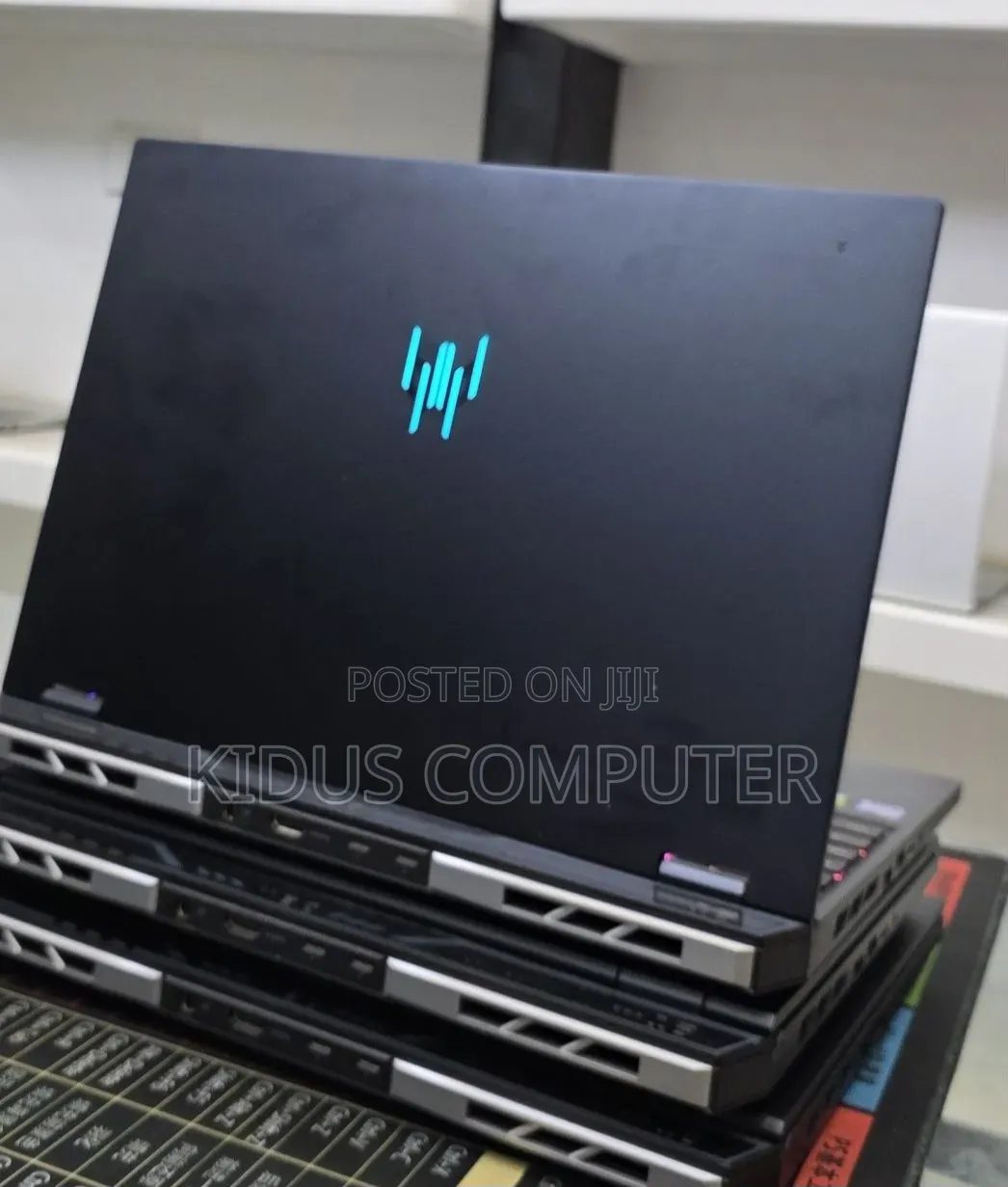 New Laptop Acer Predator Helios Neo 16 16GB Intel Core i9 SSD 1T