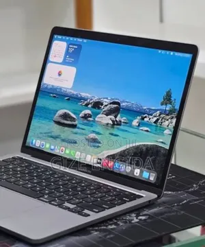 New Laptop Apple MacBook Pro 2022 M2 16GB Apple M2 SSD 512GB