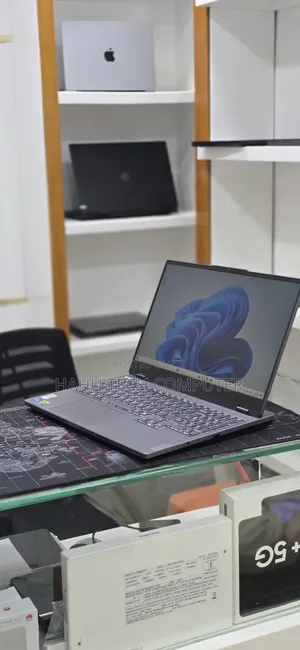 New Laptop Lenovo Legion 5 16GB Intel Core i7 SSD 1T