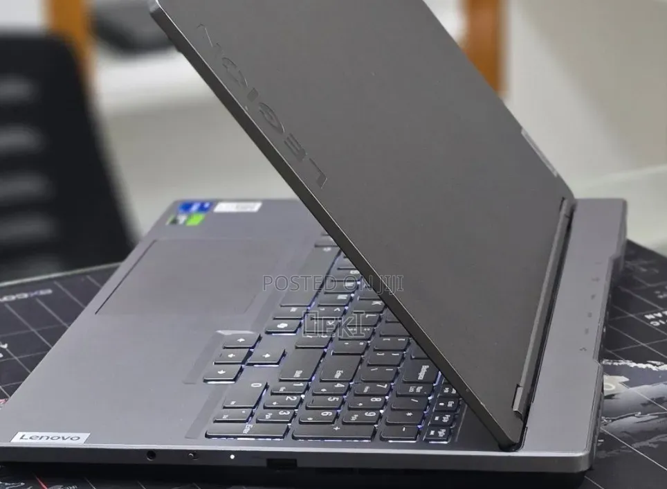 New Lenovo Legion Y7000P IRX9 Gaming Laptop 24GB Intel Core i7 SSD 1T