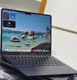 New Laptop Apple MacBook Air 2025 M4 16GB Apple M4 SSD 256GB