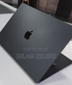 New Laptop Apple MacBook Air 2026 M5 16GB Apple M5 SSD 512GB