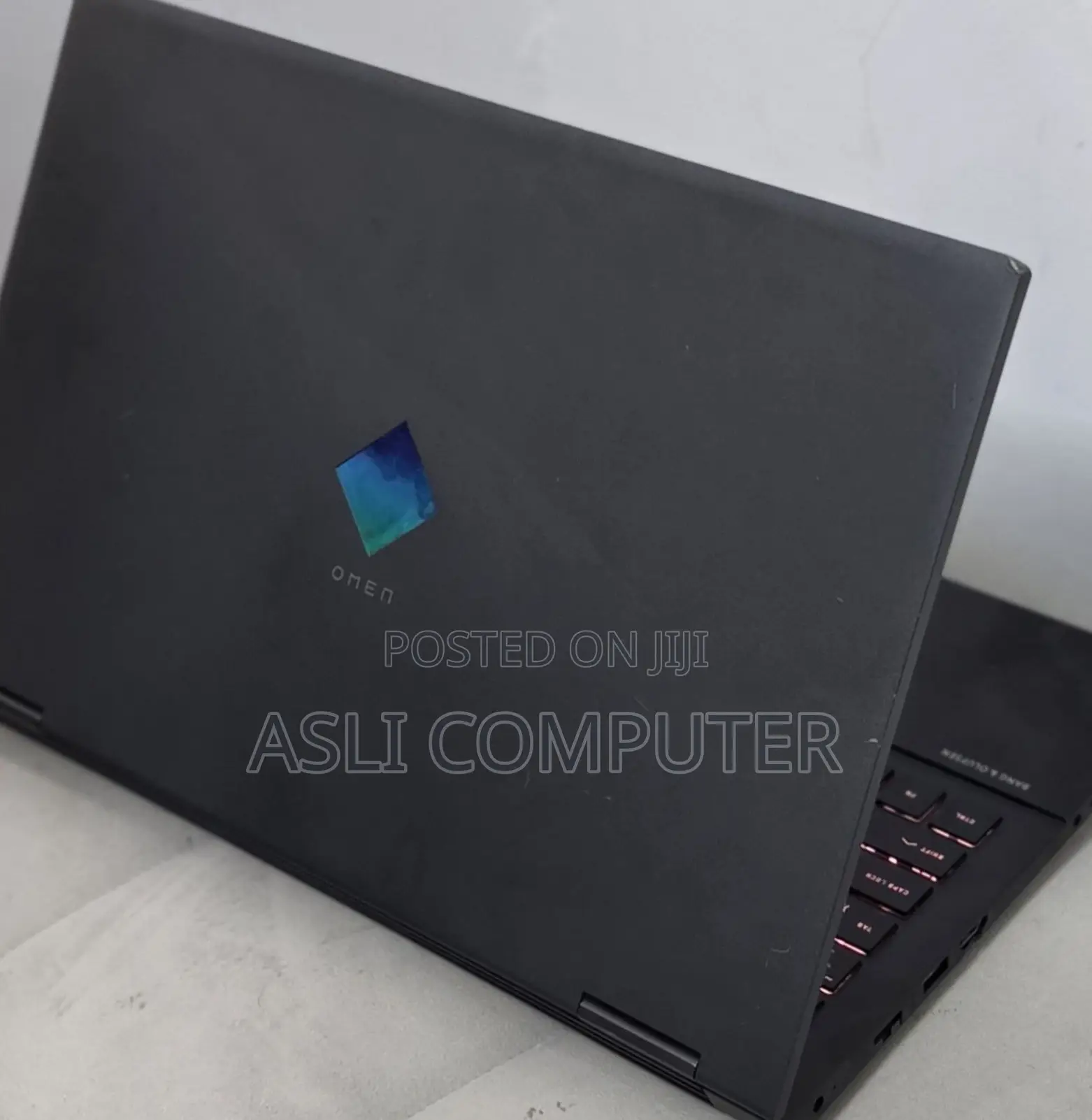 New Laptop HP Omen 15 16GB AMD Ryzen 5 SSD 512GB