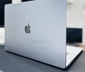 New Laptop Apple MacBook Pro 2021 M1 16GB Apple M1 SSD 512GB