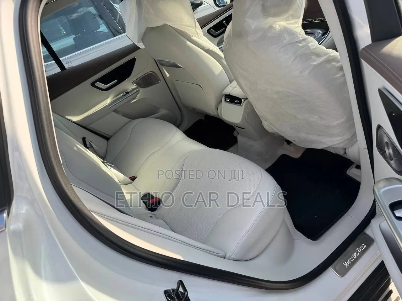 Mercedes-Benz EQE 2025 Ivory