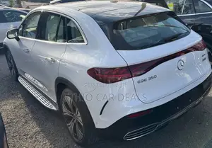 Mercedes-Benz EQE 2025 Ivory