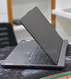 New Laptop Lenovo Legion 5 24GB Intel Core i7 SSD 1T
