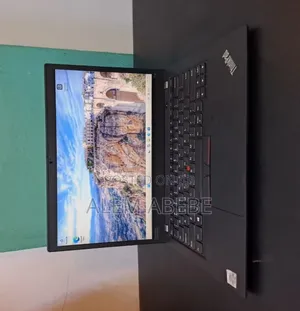 New Laptop Lenovo ThinkPad T14 16GB Intel Core i7 SSD 512GB