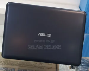 New Laptop Asus 8GB AMD SSD 256GB