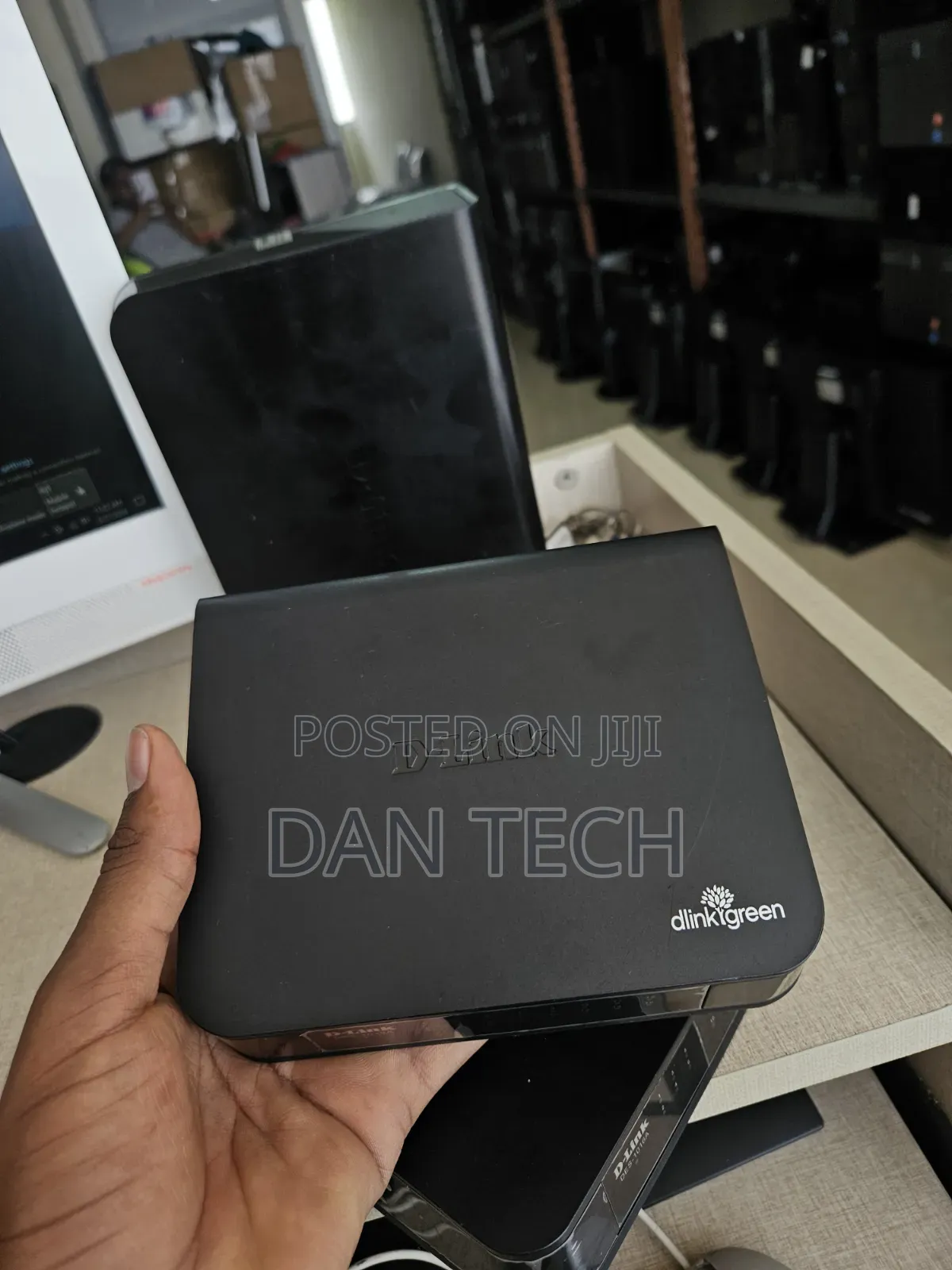 D-Link 16-Port Gigabit Switch
