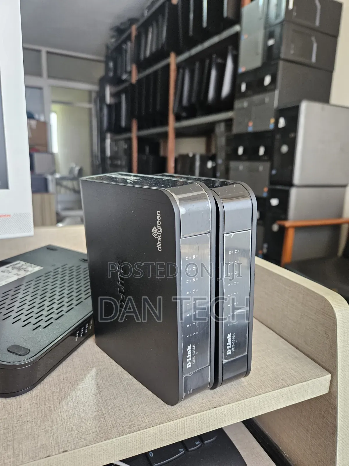 D-Link 16-Port Gigabit Switch