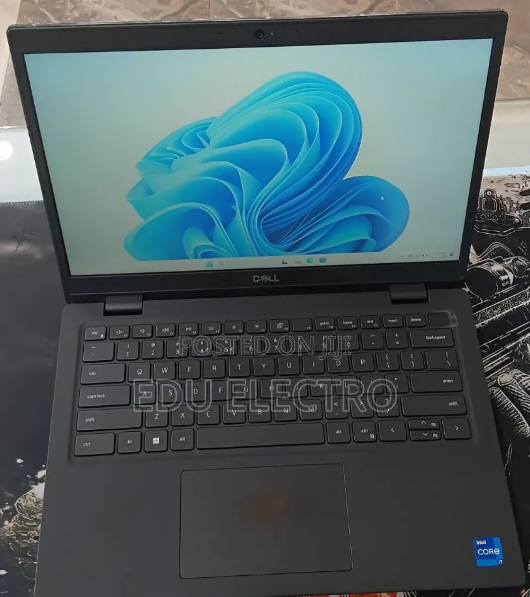 New Laptop Dell Latitude 3420 16GB Intel Core i7 SSD 512GB