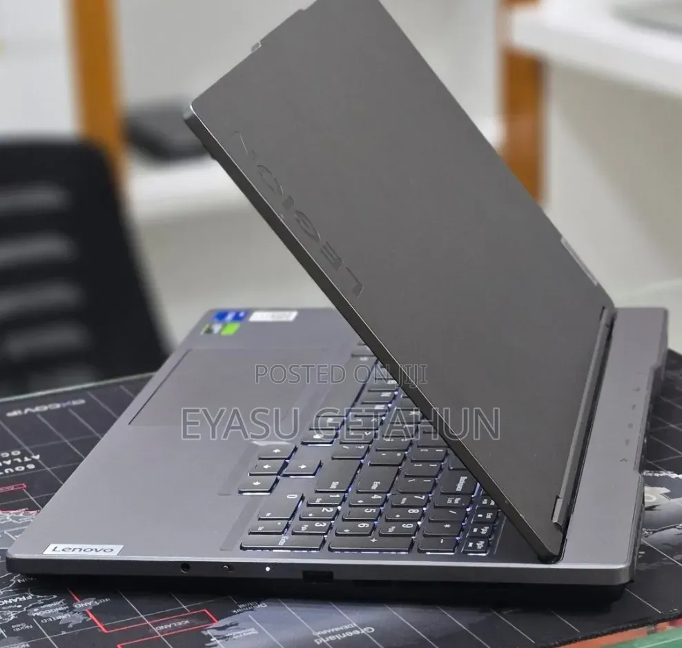 New Laptop Lenovo Legion 5 24GB Intel Core i7 SSD 1T