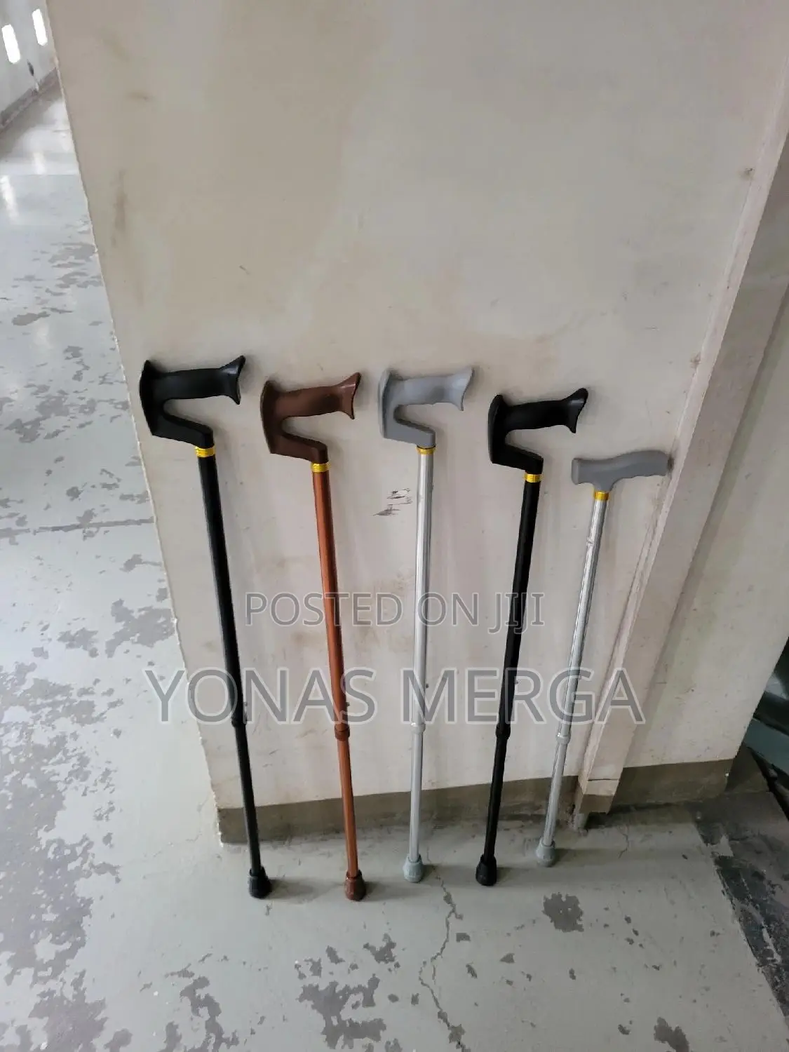 Walking canes舍埠Walker Durable Mobility Aid弗爽Every Back Patient Needs