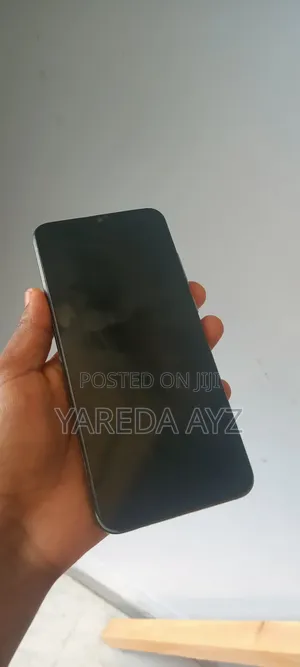 Samsung Galaxy F04 64 GB Graphite