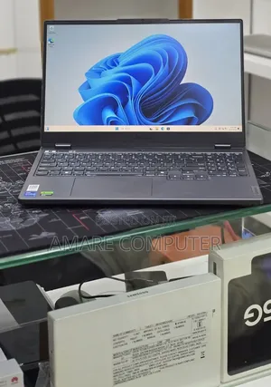 New Laptop Lenovo Legion 5 24GB Intel Core i7 SSD 1T