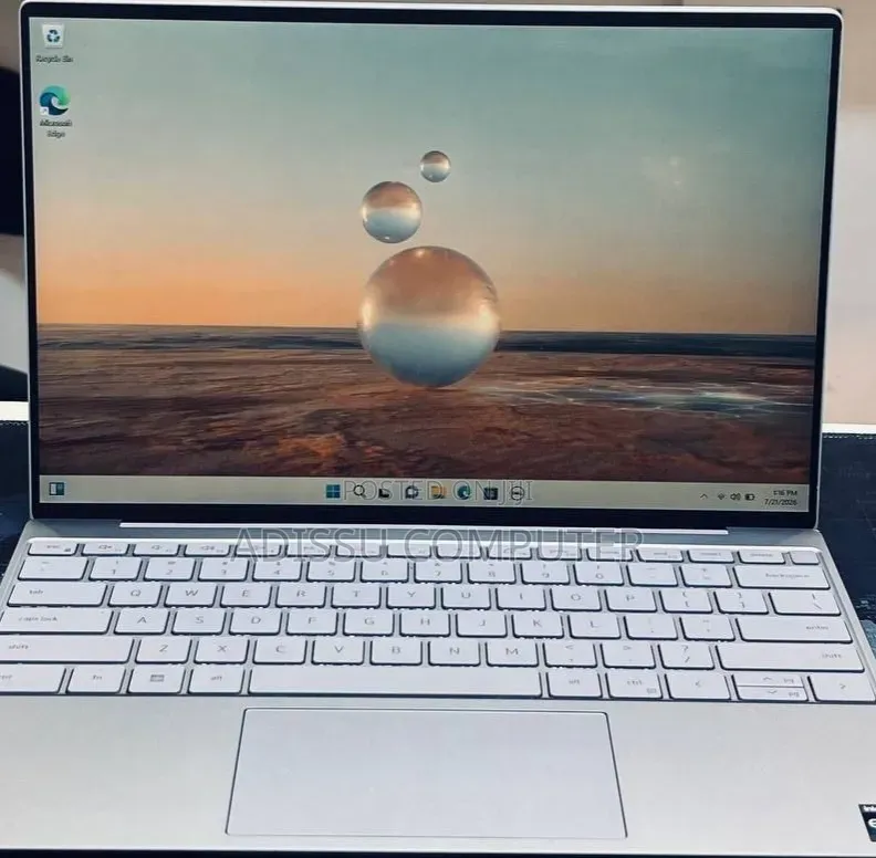 New Laptop Dell XPS 15 16GB Intel Core i5 SSD 512GB