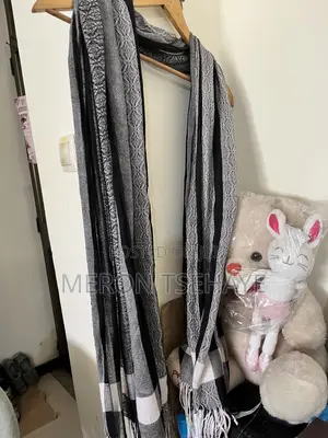 Women's Scarf/Shawl