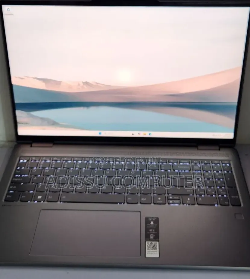 New Laptop Lenovo Yoga 710 16GB Intel Core i7 SSD 512GB