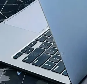 New Laptop Apple MacBook Air 2020 M1 16GB Apple M1 SSD 256GB