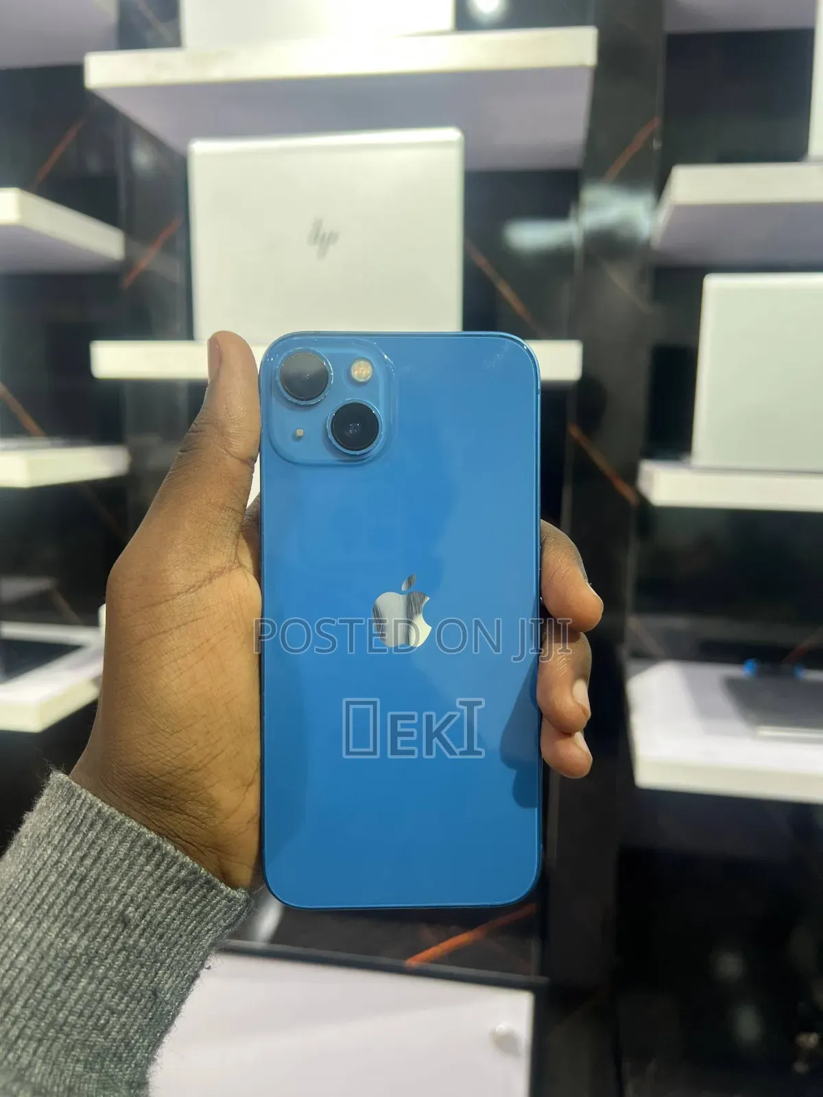 New Apple iPhone 13 128 GB Blue