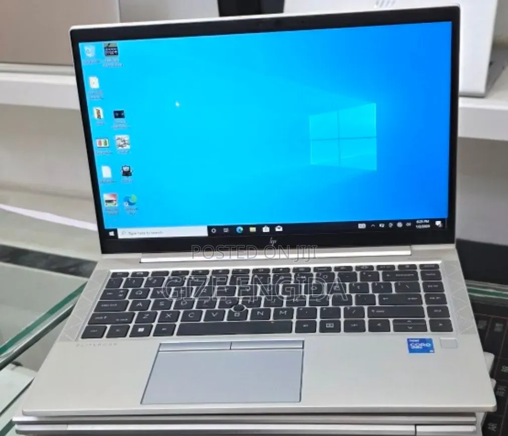 New Laptop HP EliteBook 840 G8 16GB Intel Core i5 SSD 512GB