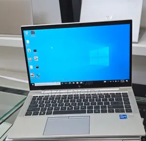 New Laptop HP EliteBook 840 G8 16GB Intel Core i5 SSD 512GB