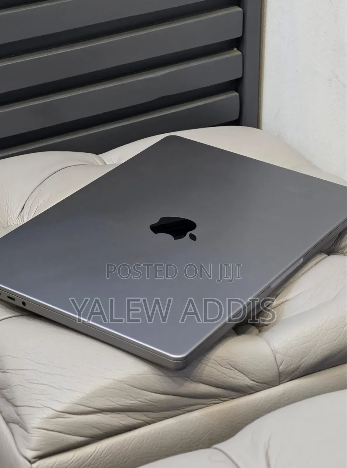 New Laptop Apple MacBook Pro 2021 M1 32GB Apple M1 SSD 512GB
