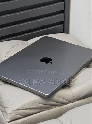 New Laptop Apple MacBook Pro 2021 M1 32GB Apple M1 SSD 512GB