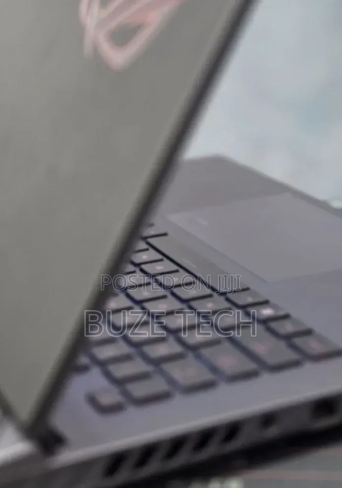 New Laptop Asus 16GB Intel Core i9 SSHD (Hybrid) 1T