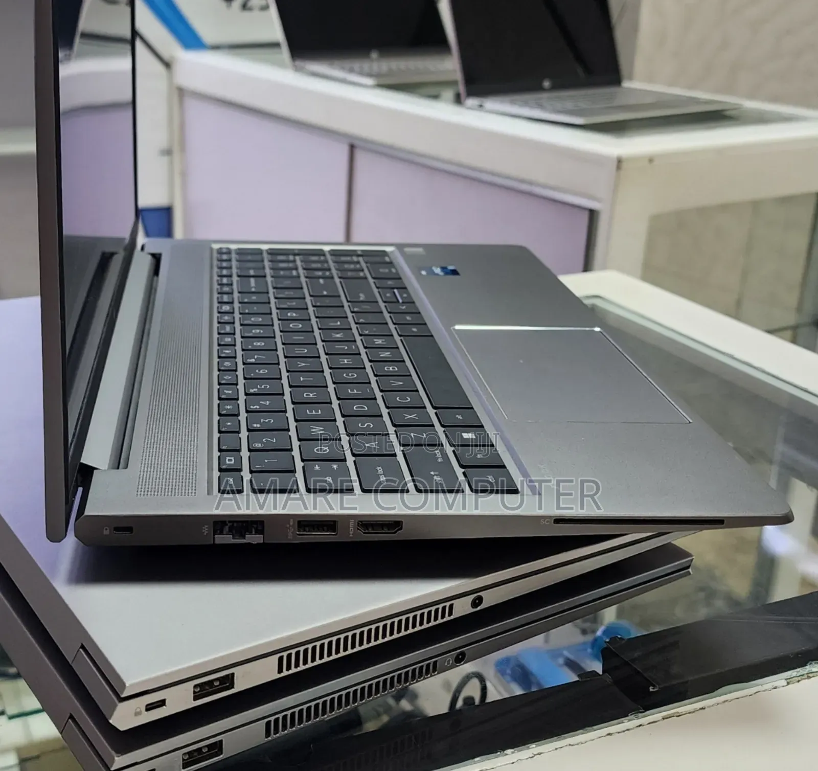 New Laptop HP ZBook 15 16GB Intel Core i9 SSD 512GB