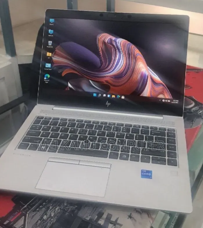 New Laptop HP EliteBook 840 G6 8GB Intel Core i7 SSD 512GB