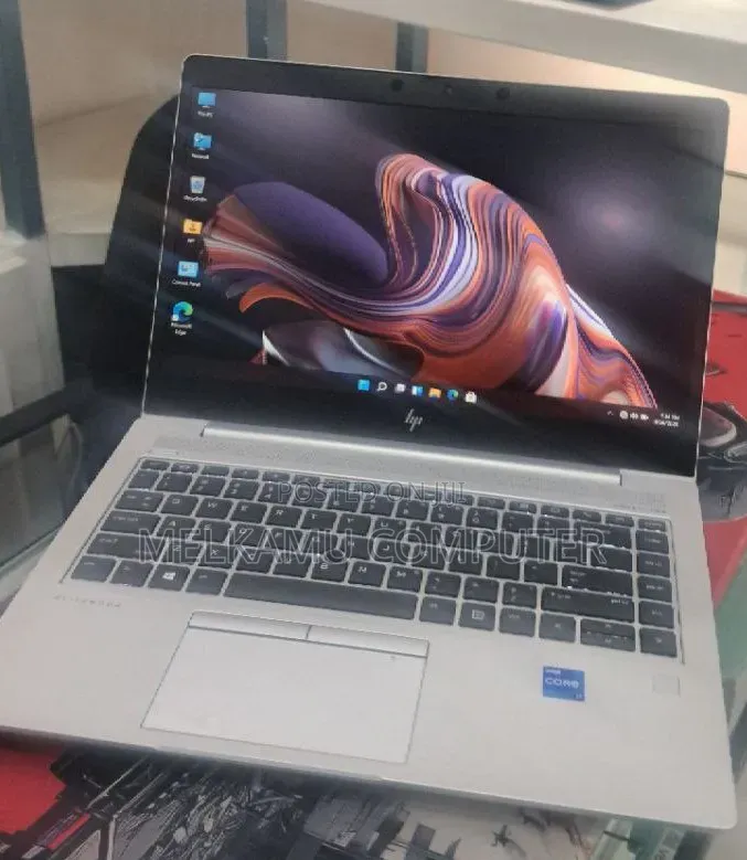 New Laptop HP EliteBook 840 G6 8GB Intel Core i7 SSD 512GB