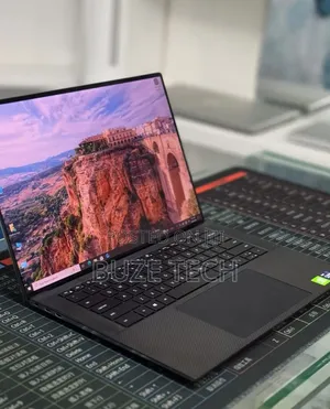 New Laptop Dell Precision 5560 16GB Intel Core i9 SSD 512GB