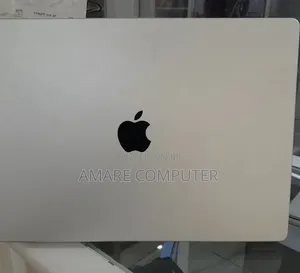 New Laptop Apple MacBook Pro 2021 M1 32GB Apple M1 Pro SSD 1T
